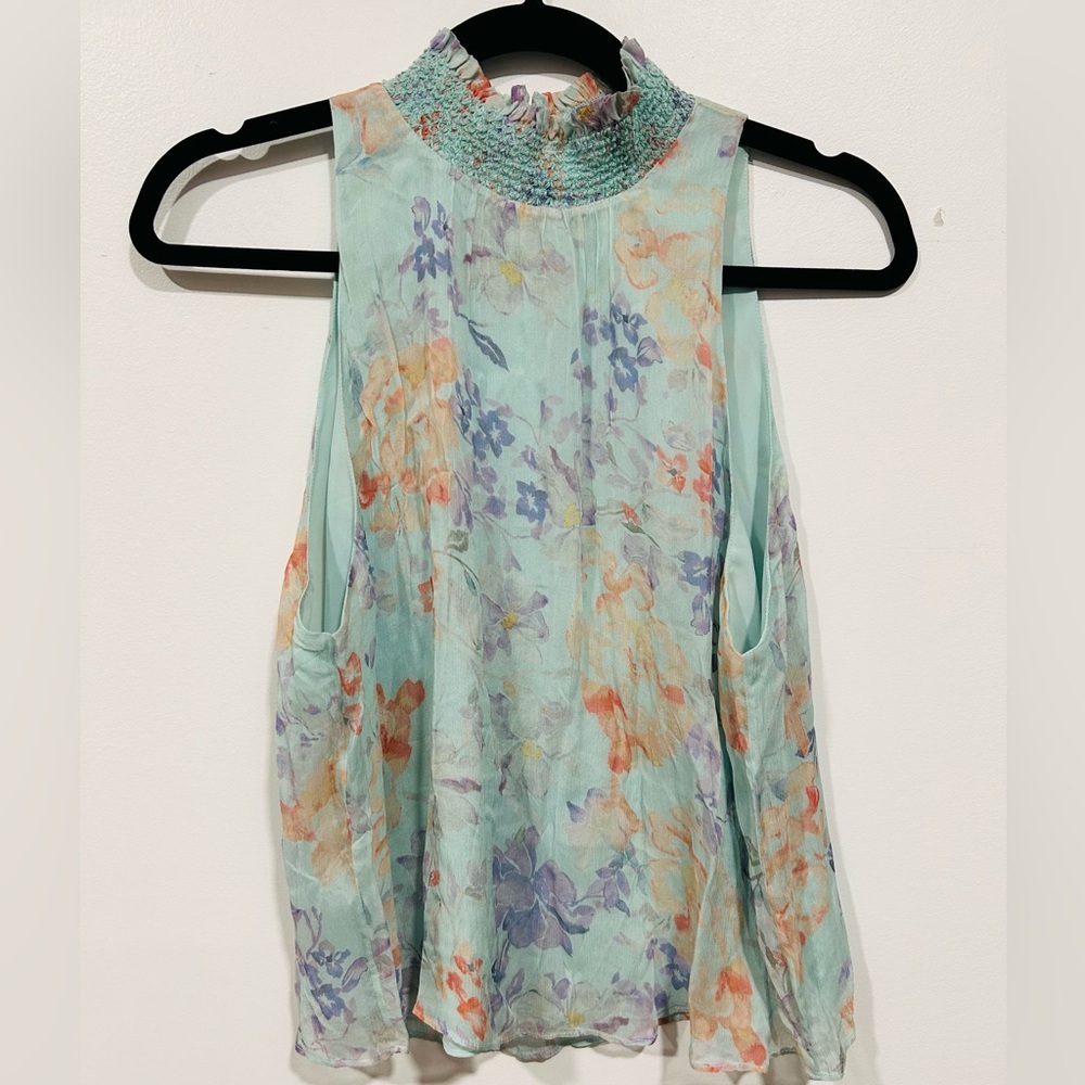 Alice + Olivia Floral Smocked High Neck Blouse Blue Sleeveless Small - Picture 5 of 12